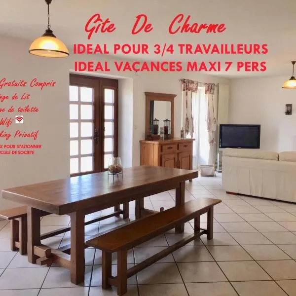 Belle longere 130 m2 aux portes du marais poitevin, hotel di Niort