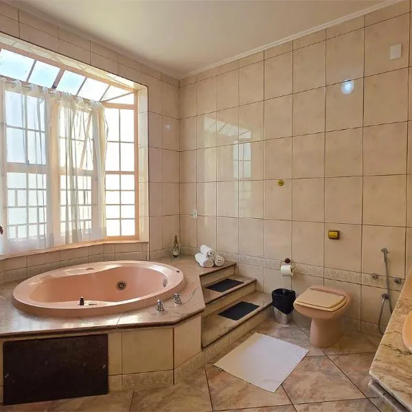 ROGAI Hotel&Pousada, hotel a Aparecida