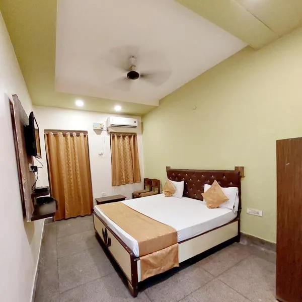 वाराणसी में, होटल Hotel Gokul Grand
