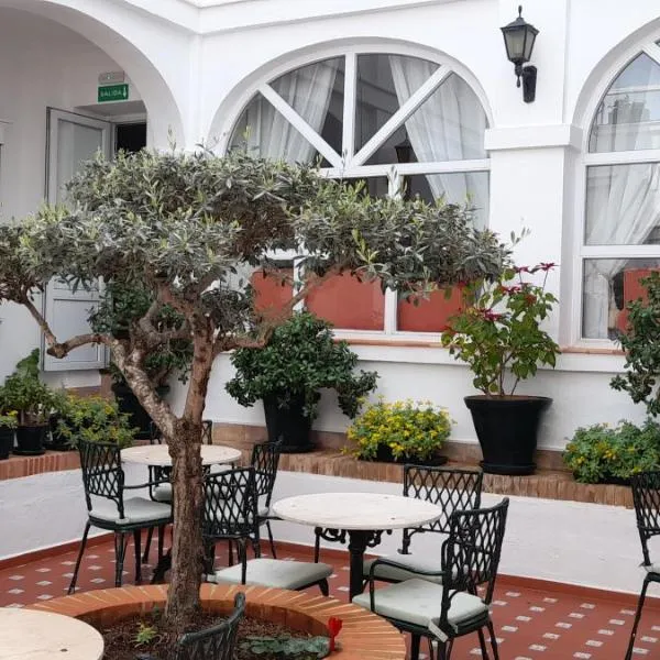 Hotel Los Olivos, hotel v destinácii Arcos de la Frontera