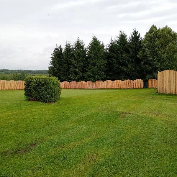 Domek w leśnym zaciszu, hotel en Czertyń
