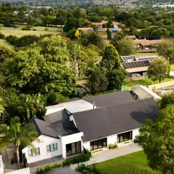 NO 4 Lilliput - Sandton Executive Stay, hotel u gradu Sandton