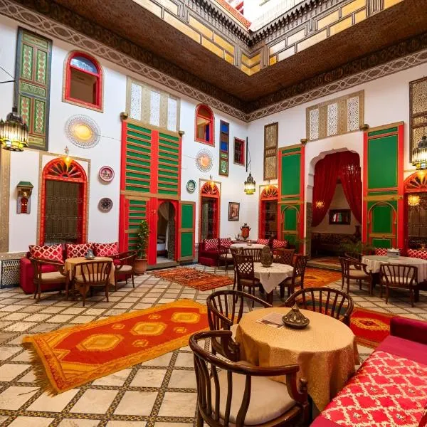 Riad Amira Luxury Palace, hotel v destinaci Fès