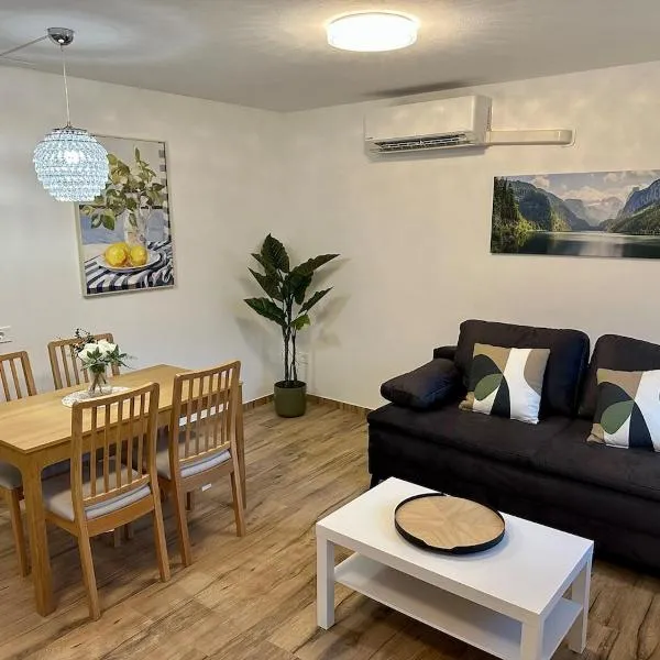 Casa 1920 Apartment, hotel in Bovec