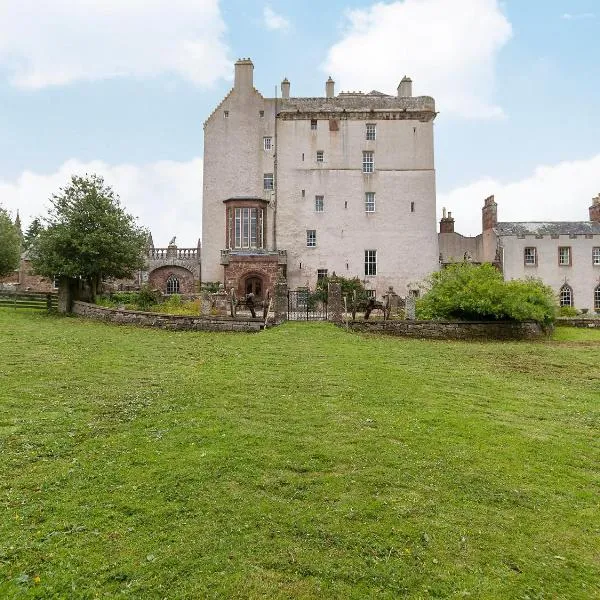Symbister Suite, hotel in Turriff