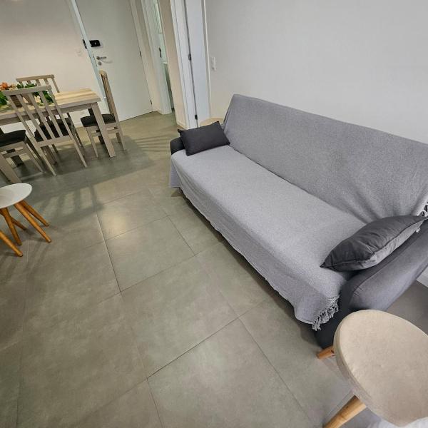 Moderno ap Con piscina