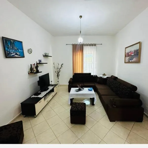 Brois Home, hotel in Orikum