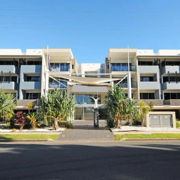 Luxe Resort Units Urangan Esp Hervey Bay Marina Ocean Views Pool, hotel in Urangan