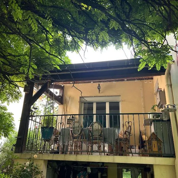 Chez Jules, hotel in Chalon-sur-Saône