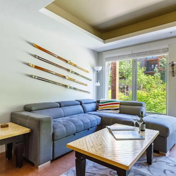 Pooches Paradise - Pet Friendly Hot Tub & Pool, hôtel à Canmore