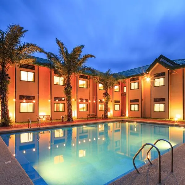 Microtel by Wyndham Cabanatuan、カバナチュアンのホテル