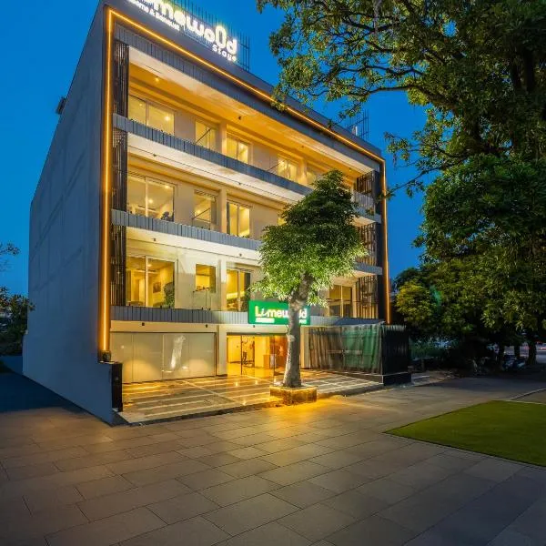 Limewood Signature - Golf Course Extension Road, hotel in Gurgaon