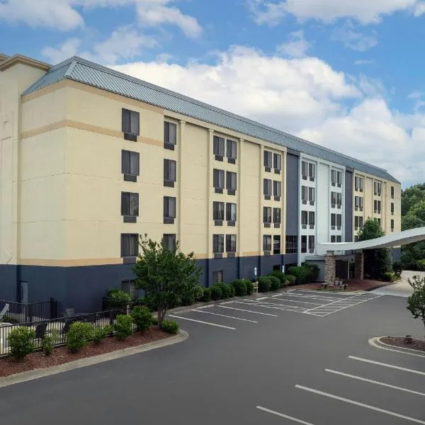 Fairfield Inn and Suites by Marriott Winston Salem/Hanes, hotel in Winston-Salem