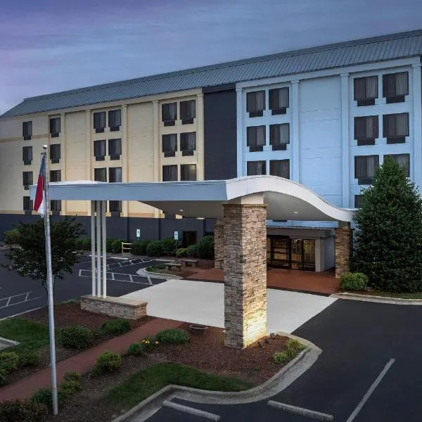 Fairfield by Marriott Inn and Suites Winston-Salem Hanes Mall, hotel di Winston-Salem