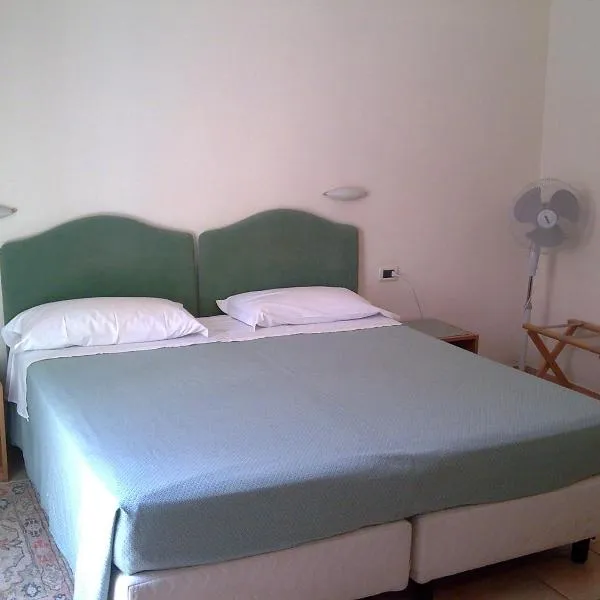 Hotel Pescetto, hotel em Albenga