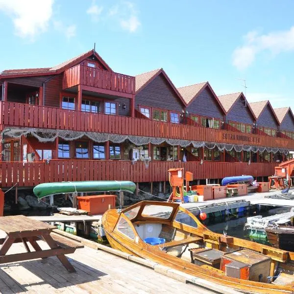 Sotra Rorbusenter, hotel in Arefjord