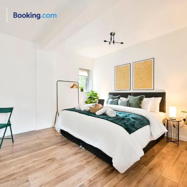 1 Bedroom Apartments By Ramzy Residences Short Lets & Serviced Accommodation In Kent With Free Wifi, hotel v destinaci Sevenoaks