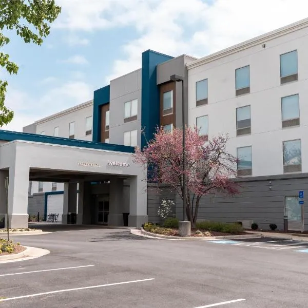 Hampton Inn & Suites Leesburg, hotel v destinaci Leesburg