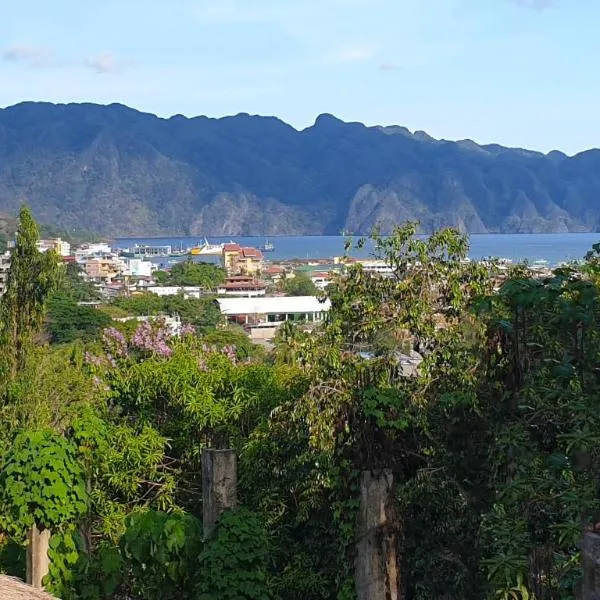 Relax seaview chalet with AC and balcony, hotel in Coron