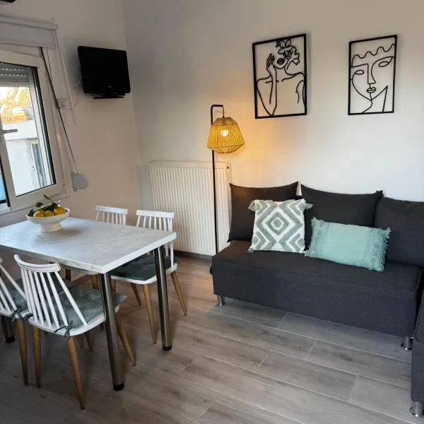 Calm house, hotel v destinaci Nees Kidonies