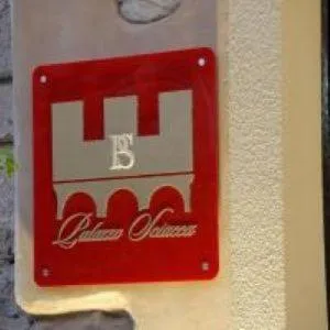 Palazzo sciacca, hotel in Patti