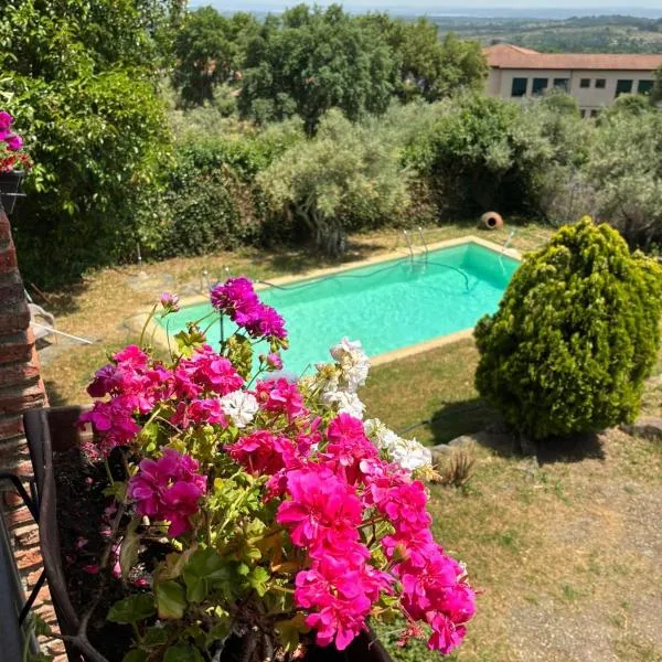 Casa Jardín Sierra de Gata, hotel en Hoyos