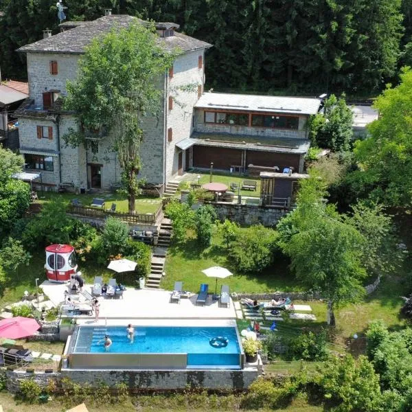 Casa Benassi ,Room&Suite , con piscina, hotel Riolunatóban