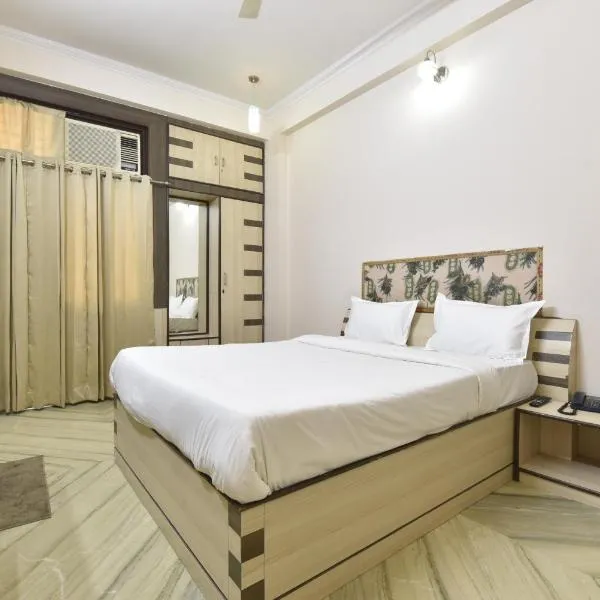 Hotel The Grand Kailash, хотел в Джайпур