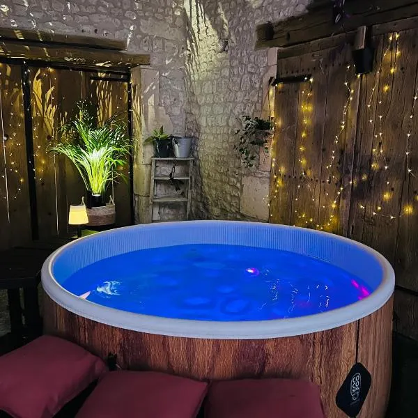 Studio de charme à la campagne & SPA privatif pour deux, hotel em Saint-Maurice-de-Laurençanne