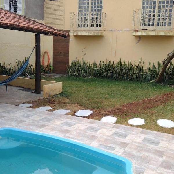 Linda Casa 3qts e piscina em lugar tranquilo