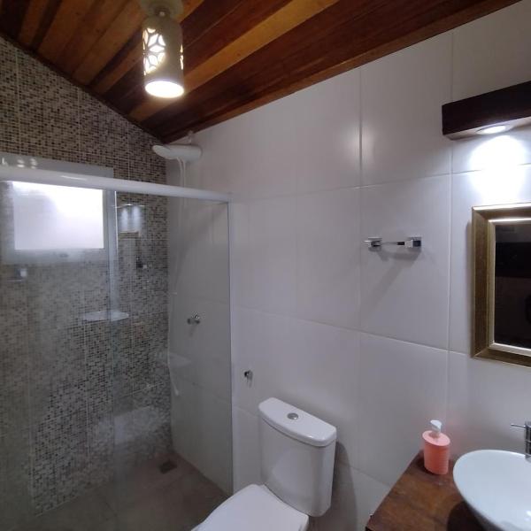 Linda Casa 3qts e piscina em lugar tranquilo - Foto 3