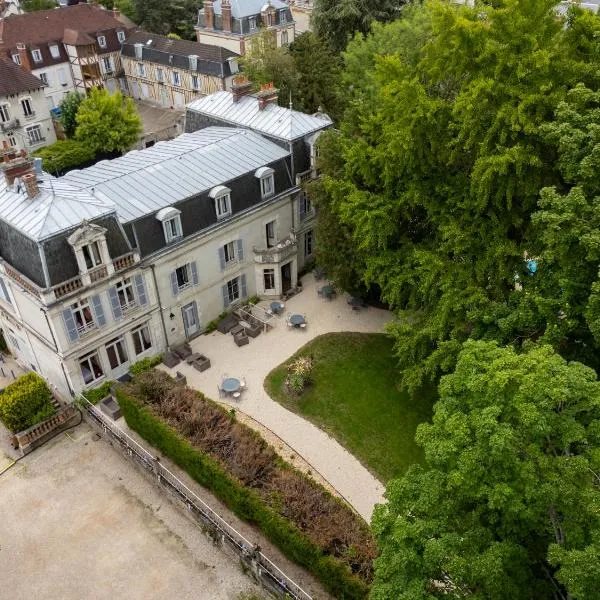Hôtel Les Maréchaux, hotel v destinácii Auxerre