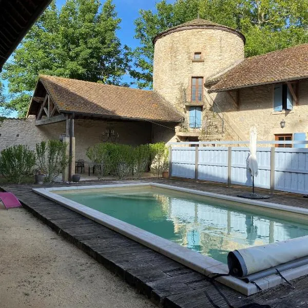 Château Frontonas gîte ferme, hotel v destinaci Frontonas