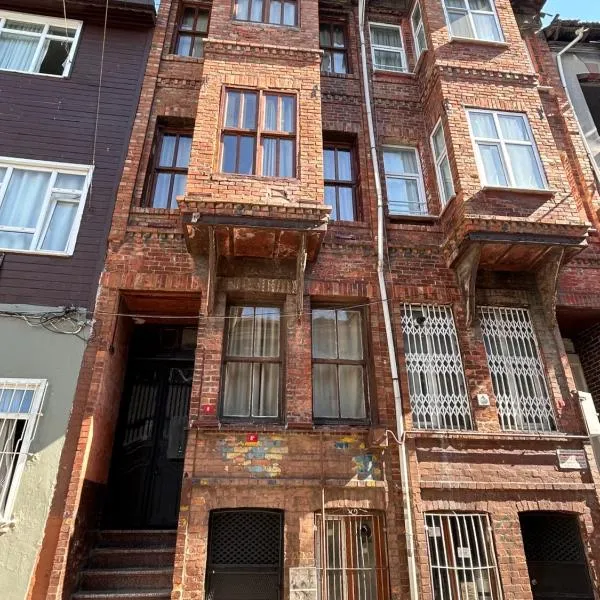 i1 Historic House Hotel with Gorgeous View, hotel in Istanbul