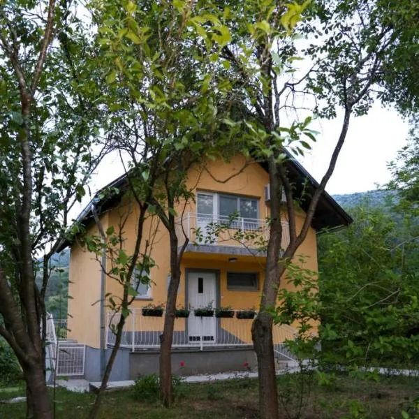 Vikendica Sara, hotel in Šipovo