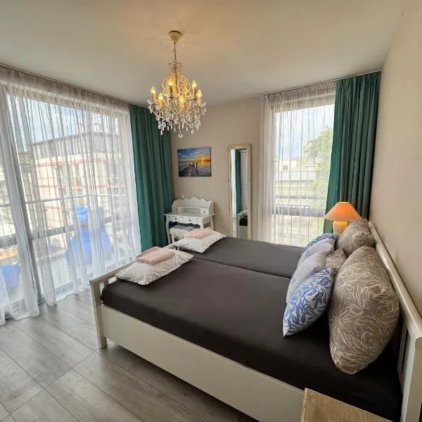 Apartment B48 in Tarsis Club Complex, hotel in Sunny Beach