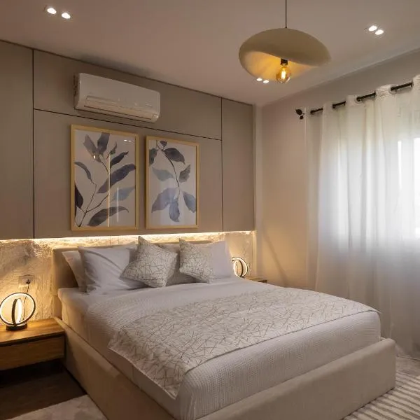 Marassi Views Direct on Pool 3BR Beach Access by Best of Bedz, hotel v destinaci El Alamein