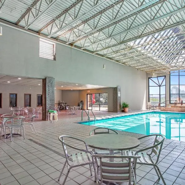 Studio 6 Suites Butte MT I-90 I-15, hotel in Butte