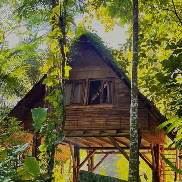 Sitio Simple Life, hotel in Ubatuba