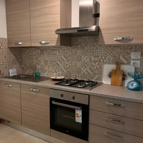 Corona Apartments, hotel Terralbában