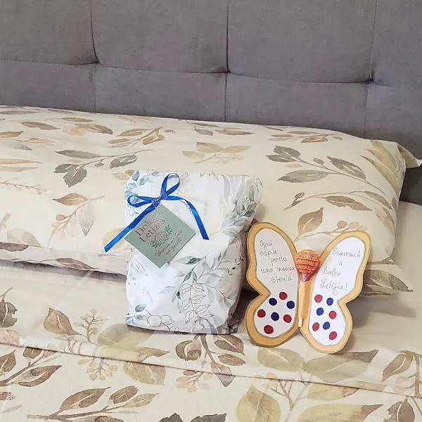 Dolce Letizia Appartamento con due camere WiFi aria condizionata vicino Careggi Meyer e università, hotel in Florence
