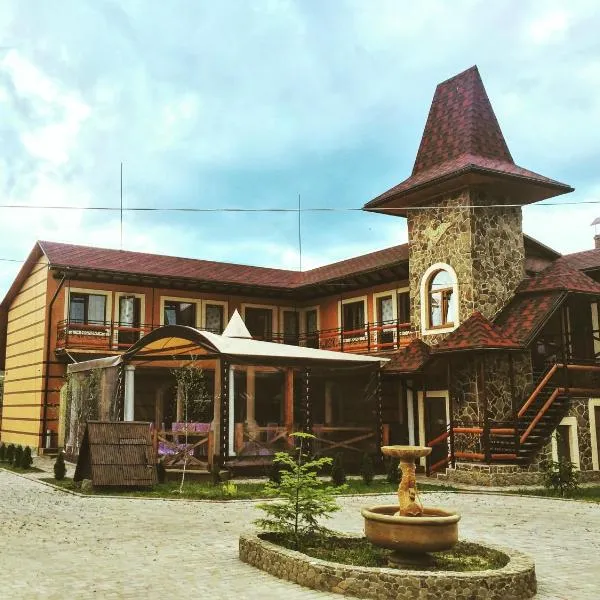 Minihotel Zolotoe Runo, viešbutis mieste Turʼya Polyana