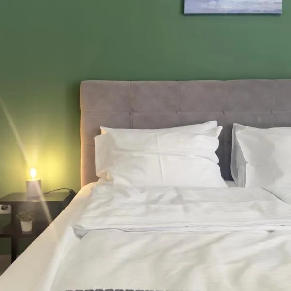 Code Srebrno Jezero, hotel in Veliko Gradište