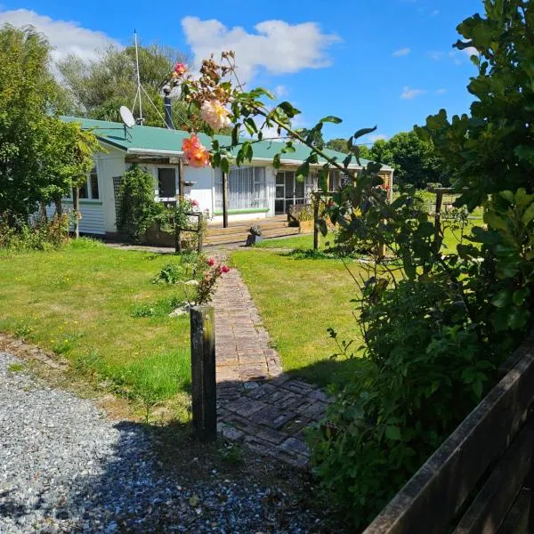 Longford, ξενοδοχείο σε Lower Kokatahi