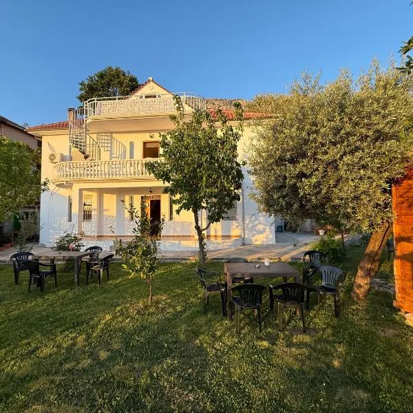 Meti Guest House, hotel v destinaci Krujë