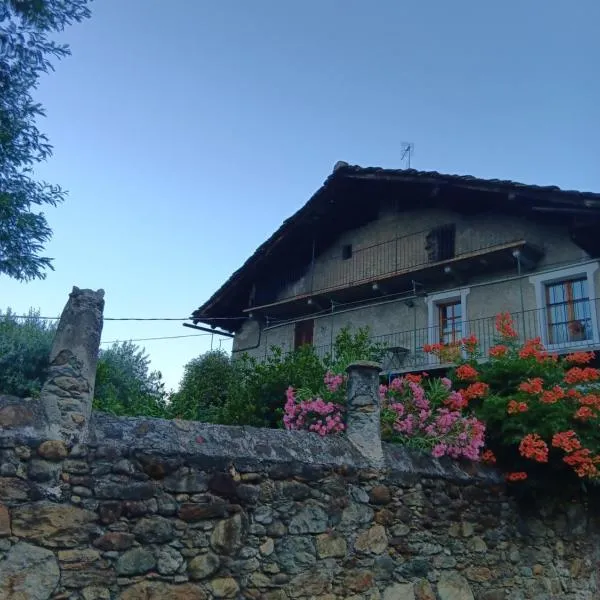 La Casa Antica, hotel v destinaci Pont-Saint-Martin