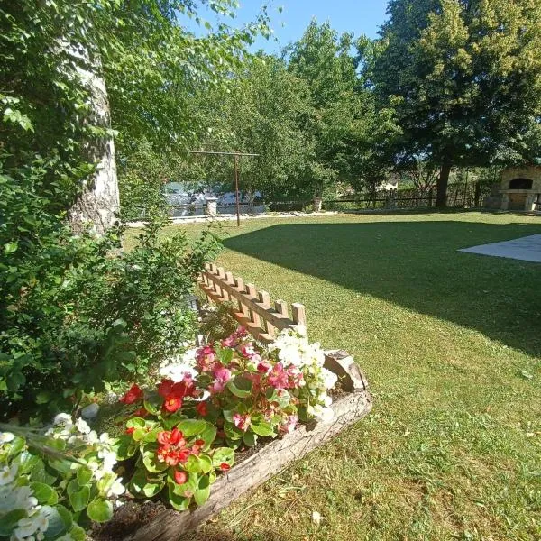 Tranquil Retreat - "Villa Green Oasis", hotel em Sarajevo