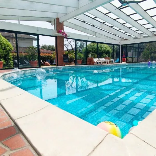 Fontana Oasis Apartments, hotel v destinaci Castelnuovo del Garda