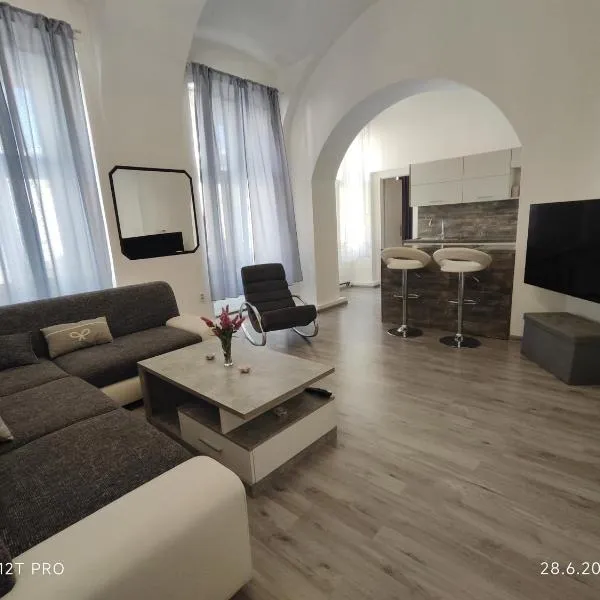 Apartmán U kostela, hotel v Lokti