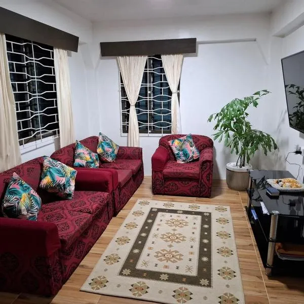 Reddy Residence, hotel in Naulu
